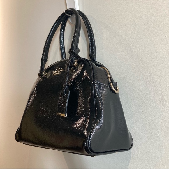 KATE SPADE  Patent Leather Polka Dot Lining BackPocket Handbag Purse Satchel - Picture 7 of 14